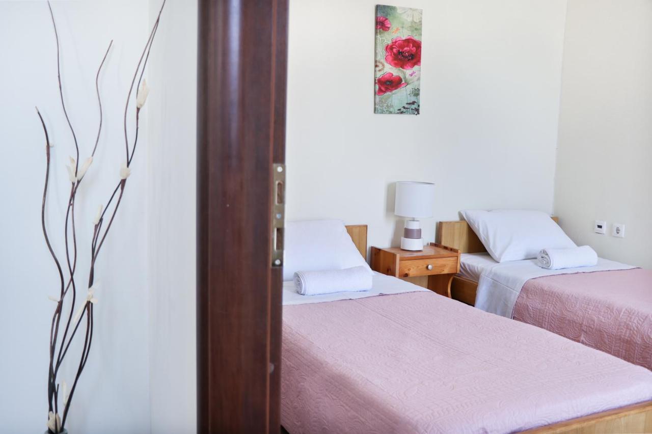 Down Town Apartment By Corfuescapes Corfu  Buitenkant foto