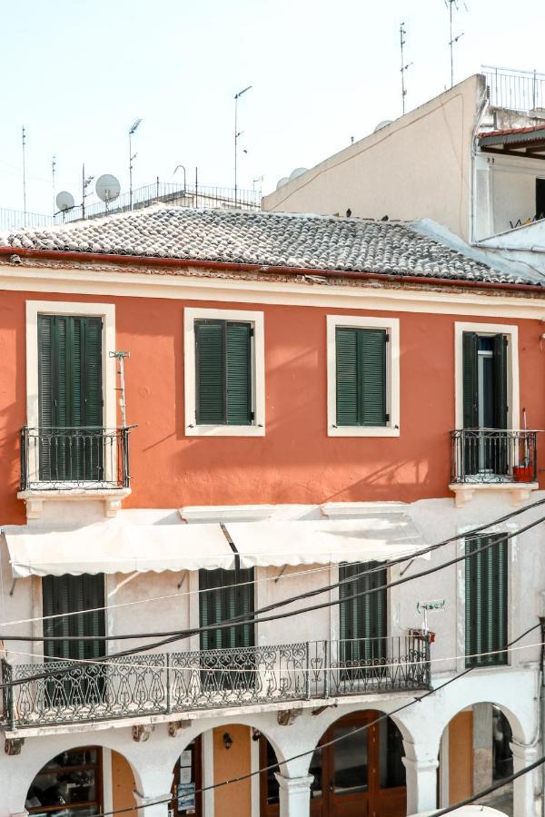 Down Town Apartment By Corfuescapes Corfu  Buitenkant foto